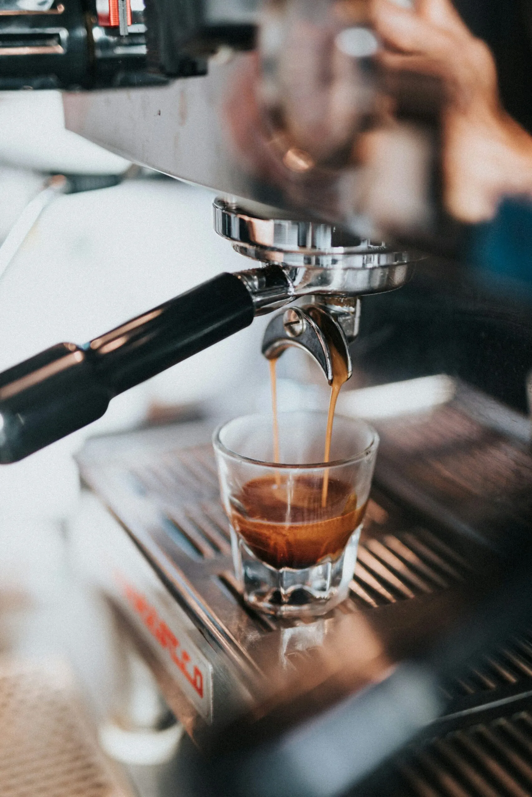 MORNING PICK-ME-UP: START YOUR DAY OFF WITH A CUP OF FRESHLY BREWED COFFEE FROM OUR PROFESSIONALLY TRAINED BARISTA.