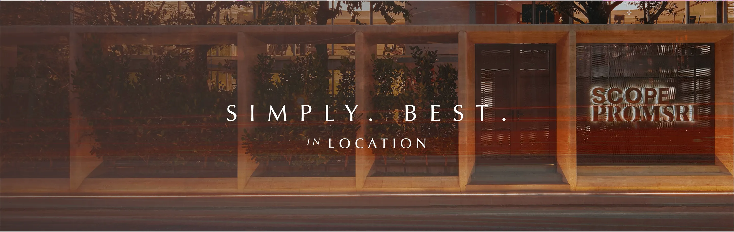 ทางเข้าโครงการ SCOPE Promsri คอนโด low rise เลี้ยงสัตว์ได้ (Pet-Friendly) ย่านพร้อมพงษ์
